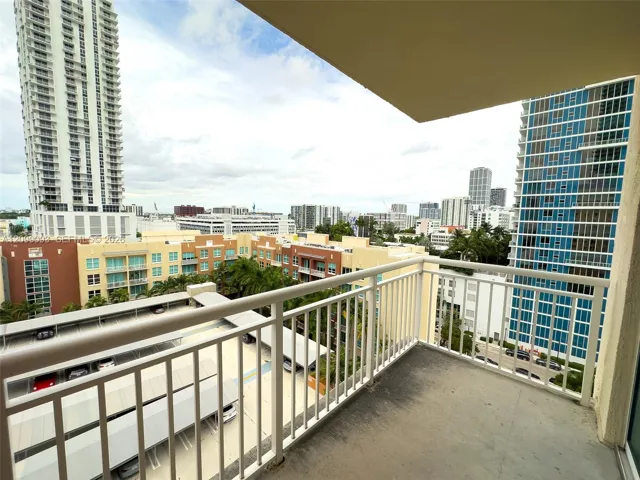 with W-city views, watch the sunsets!
