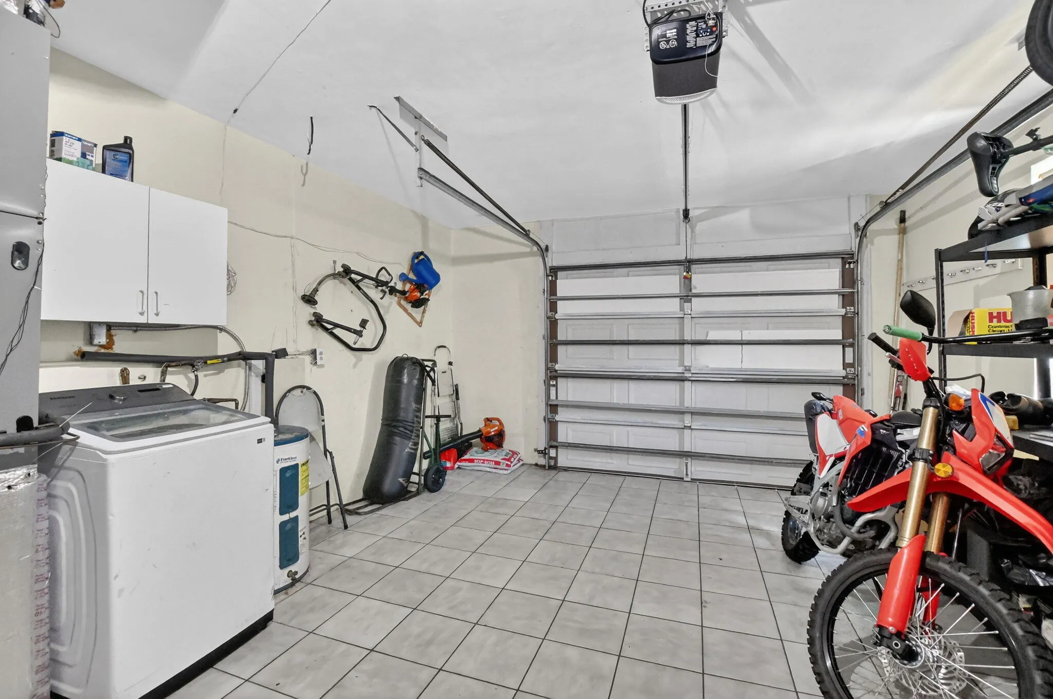 Spacious 1 1/2 Car Garage