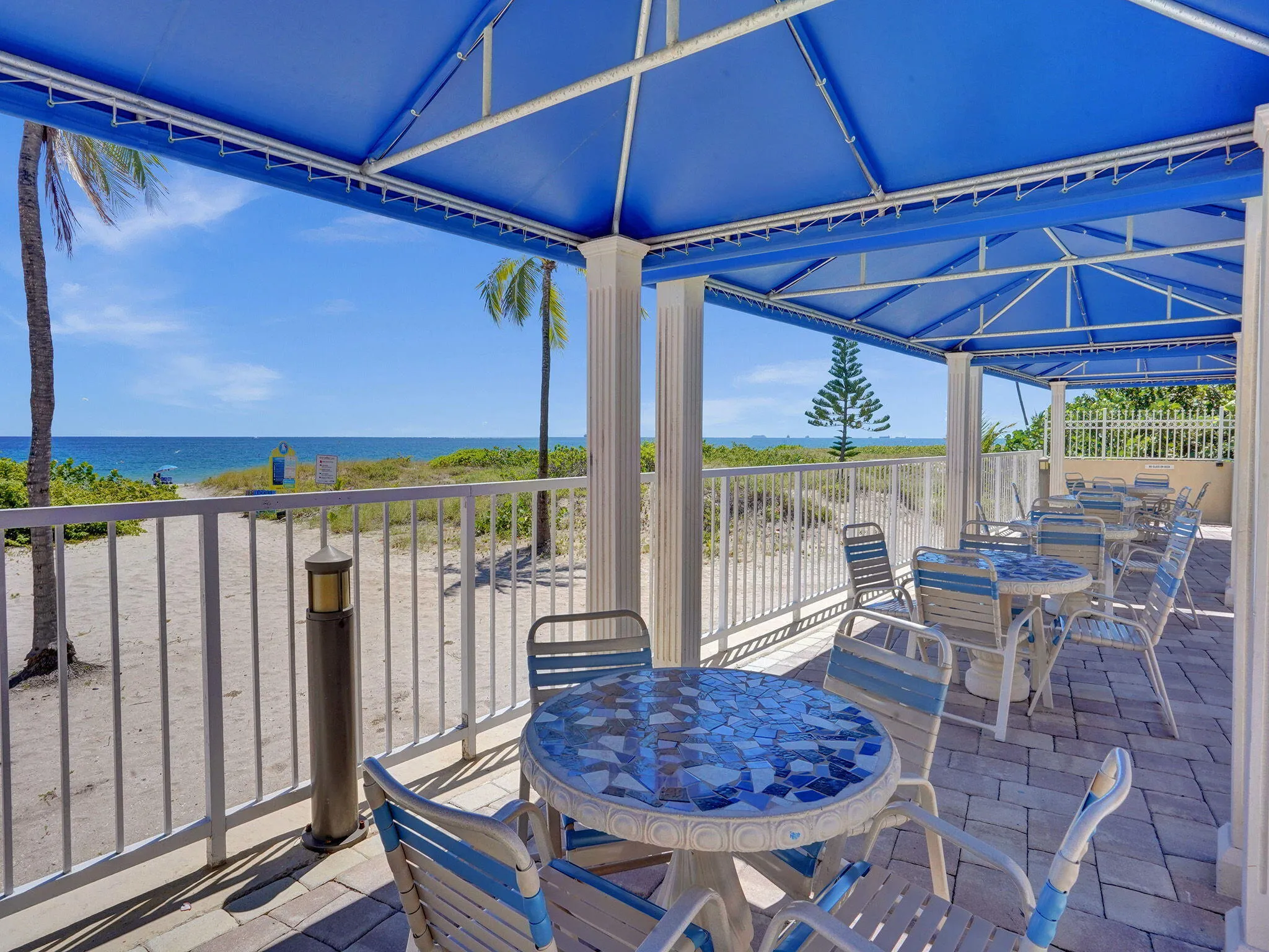 30-web-or-mls-ROY03147