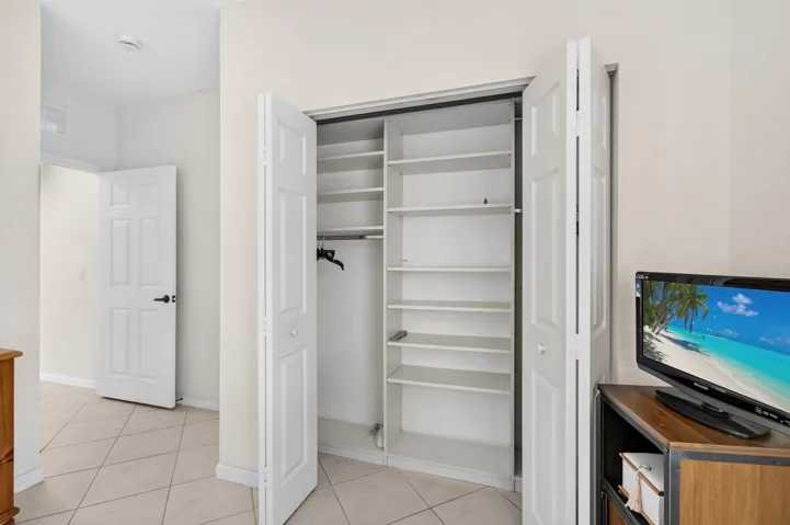 Custom Closet