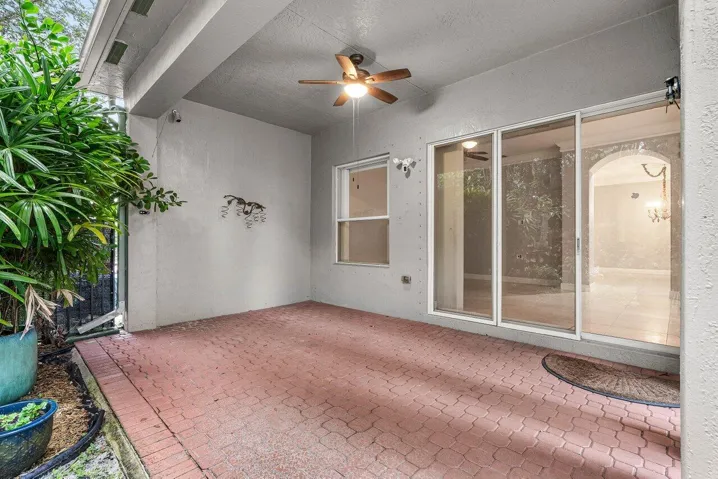041-10CountryLakeTrail-BoyntonBeach-FL-3