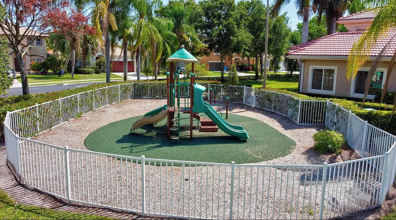 The gated community of Borgata sits in central Boynton Beach. It offers a beautiful clubhouse, gym, waterfront pool, and playground for the community's enjoyment.
