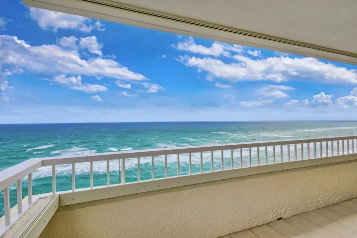 57' Wrap around Balcony