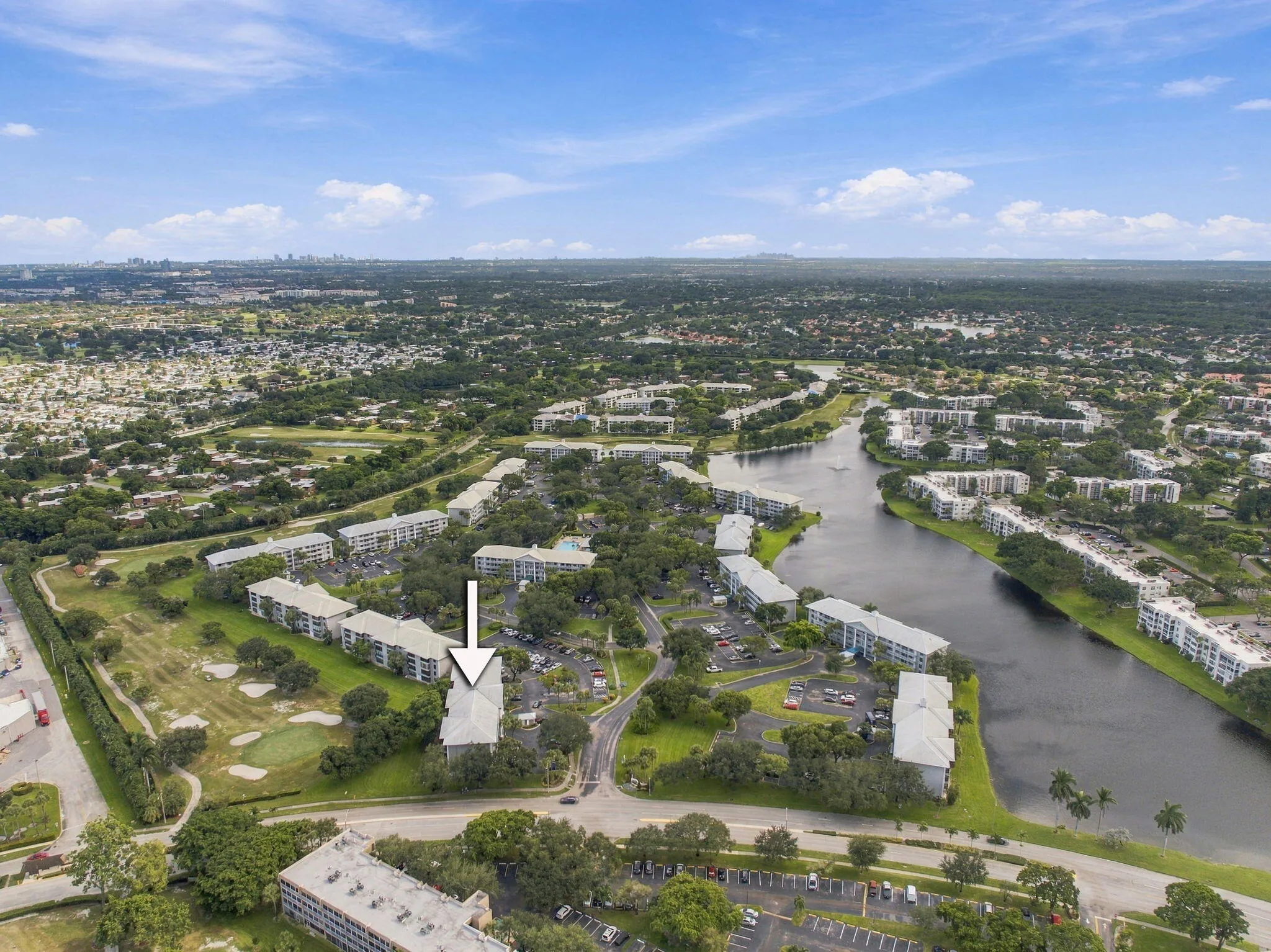 25-web-or-mls-1502-whitehall-dr-305