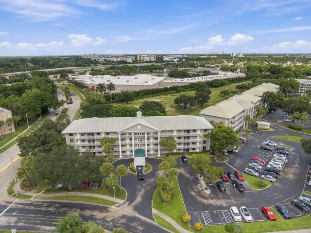 23-web-or-mls-1502-whitehall-dr-305