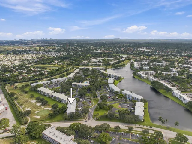 25-web-or-mls-1502-whitehall-dr-305
