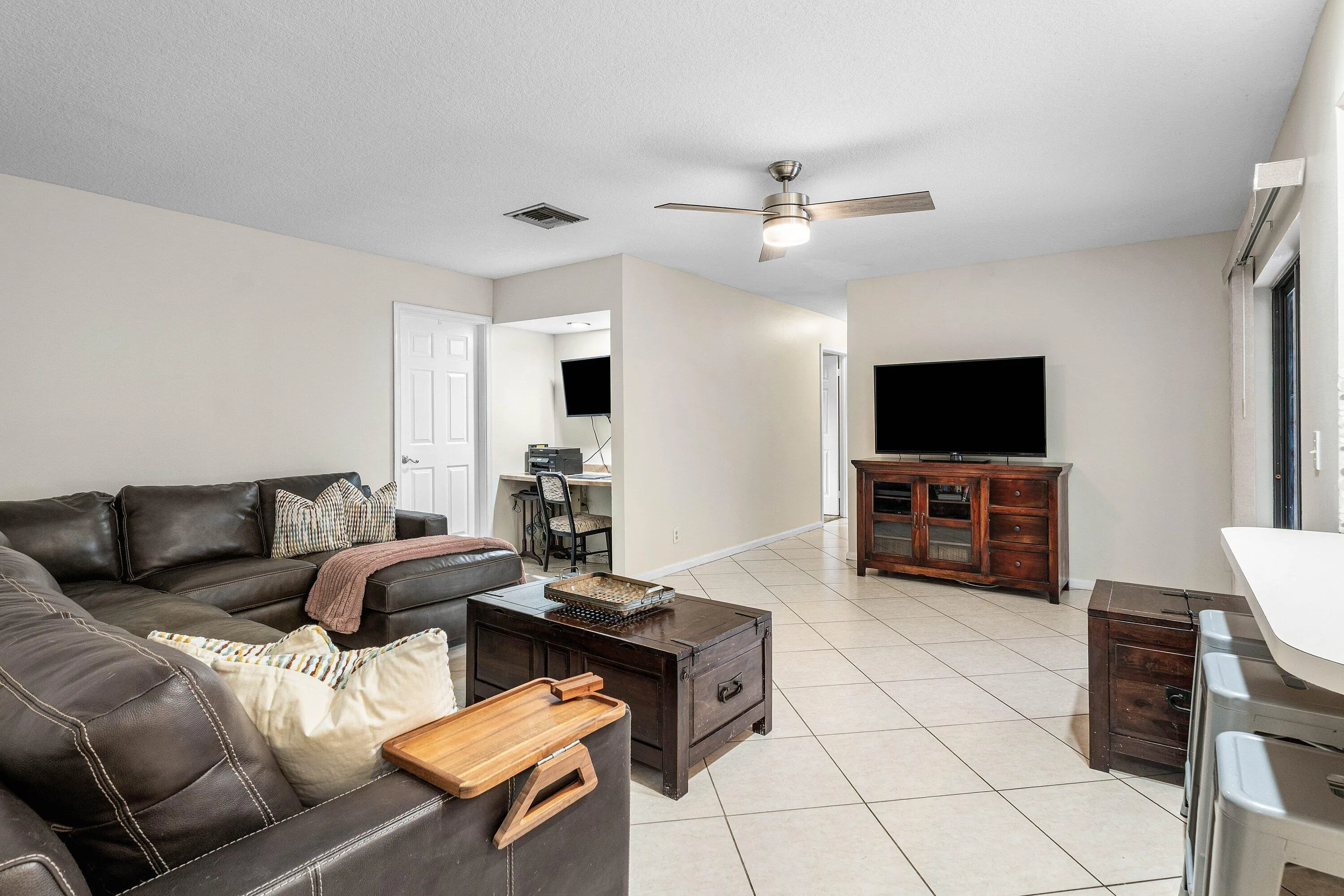 013-100SaintDavidsWay-Wellington-FL-3341