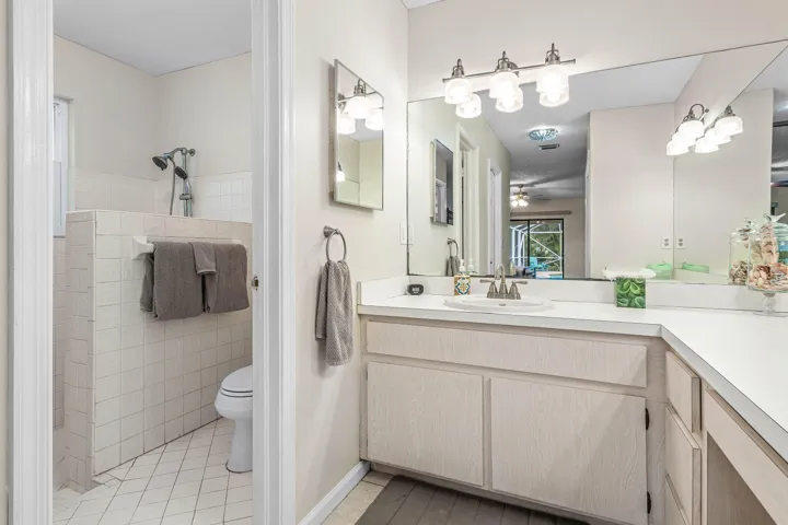 020-100SaintDavidsWay-Wellington-FL-3341
