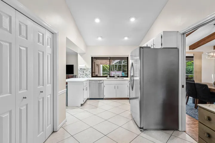 010-100SaintDavidsWay-Wellington-FL-3341