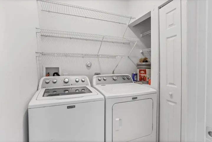 47-web-or-mls-0E2A4242