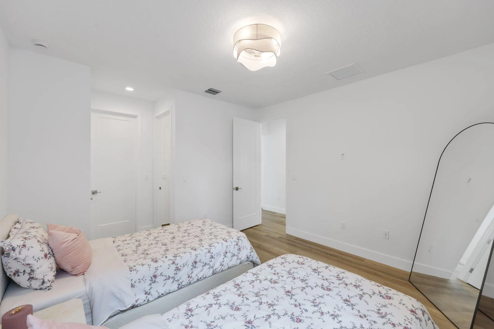9682 Juniper Bay Ave - 83.jpg-SMALL