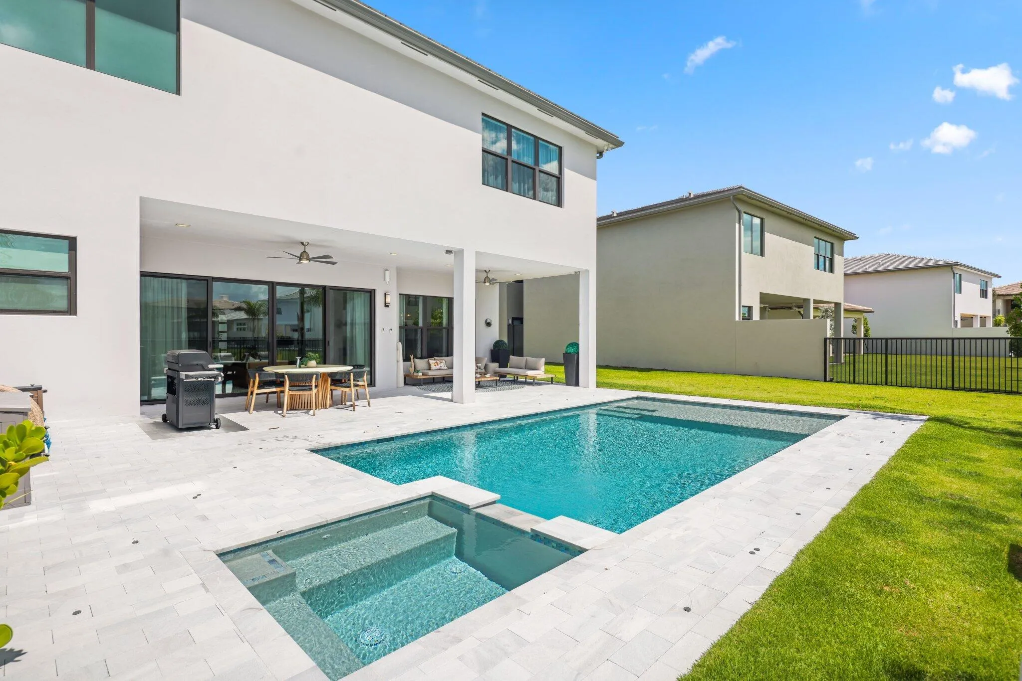 9682 Juniper Bay Ave - 36.jpg-SMALL