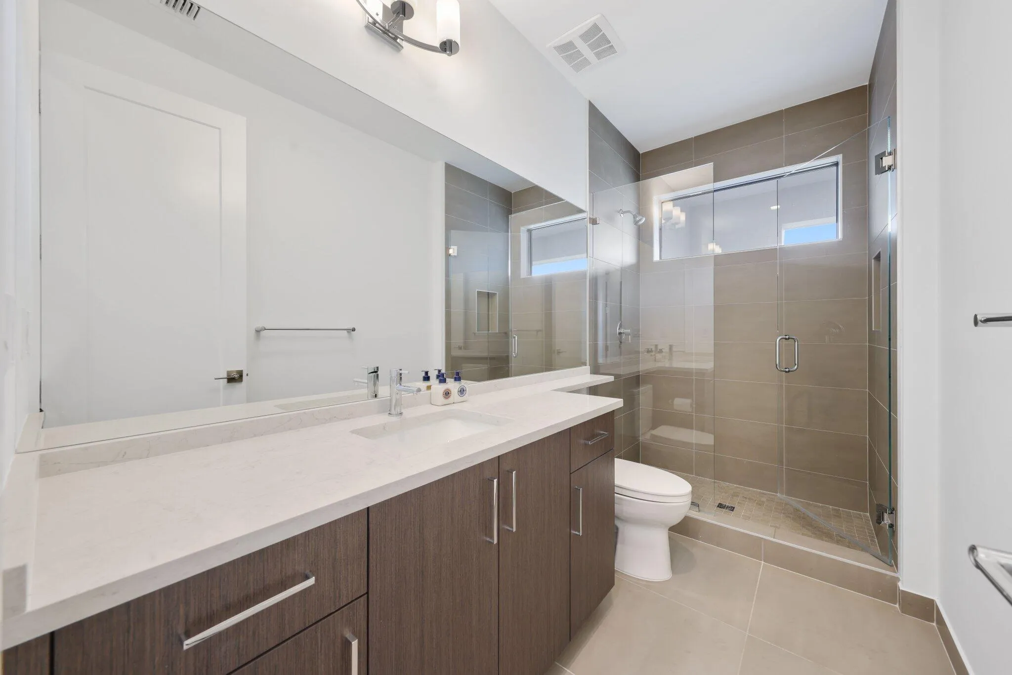 Property photo 63