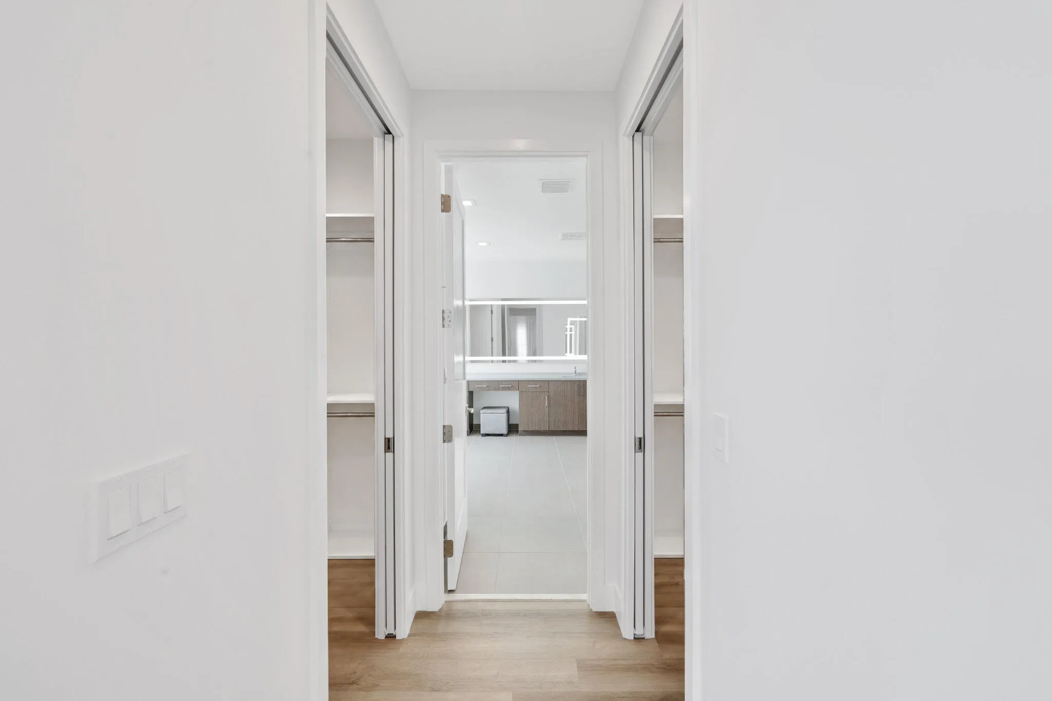 9682juniperbayave62.jpgsmall