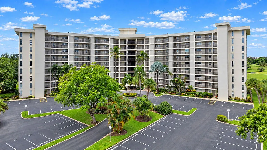 Palm Aire