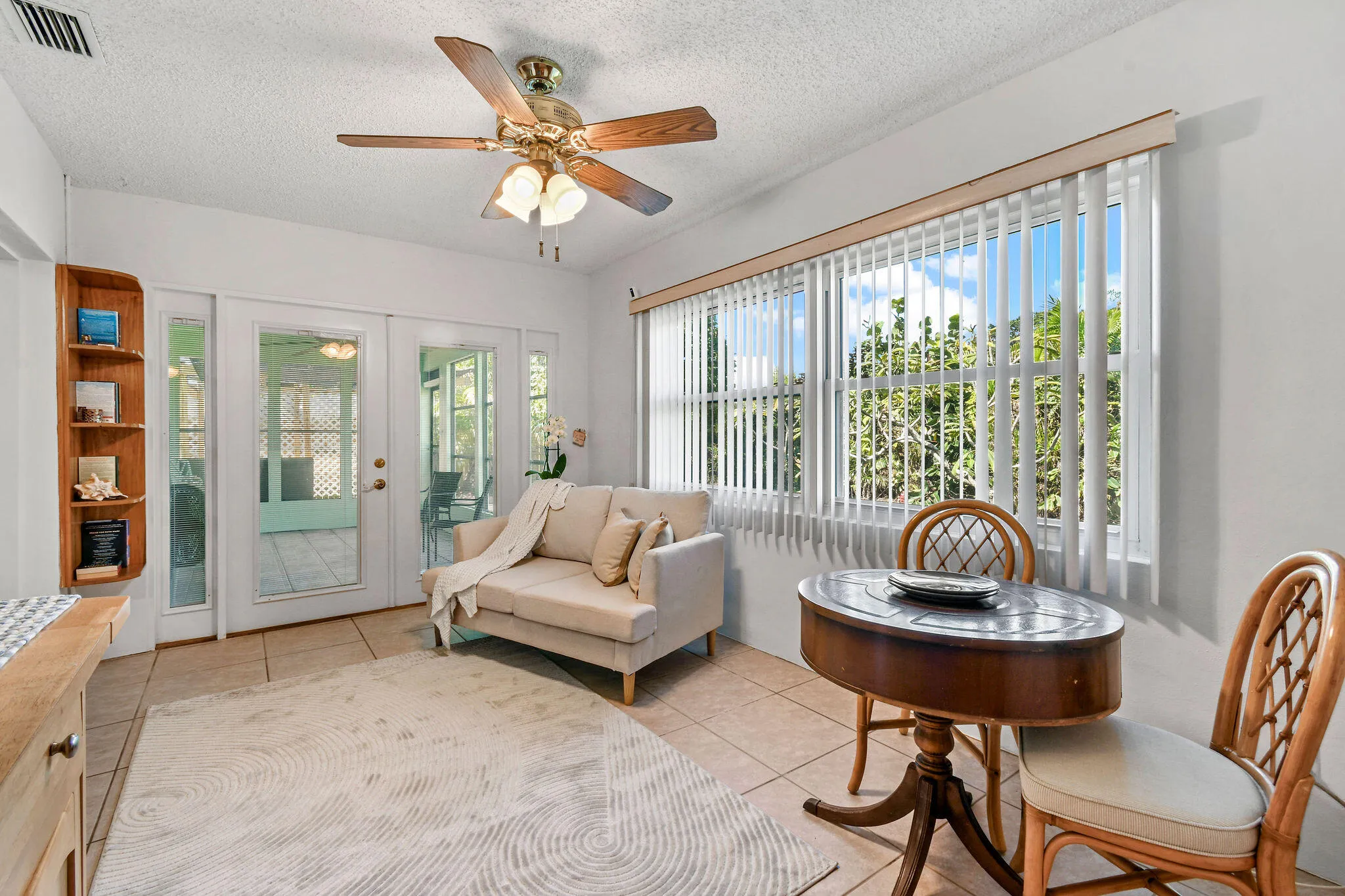 12229ColonyAve Den or Florida Room 3