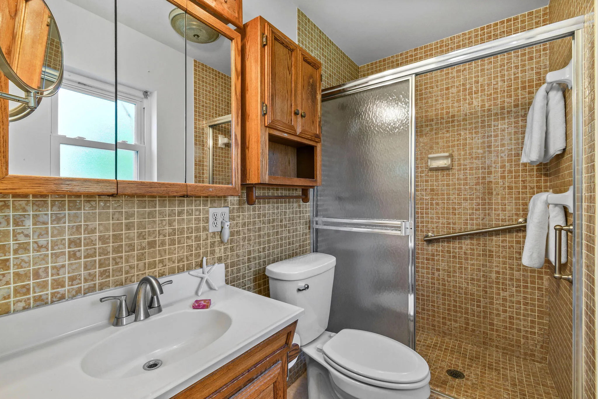 12229ColonyAve Master Bath