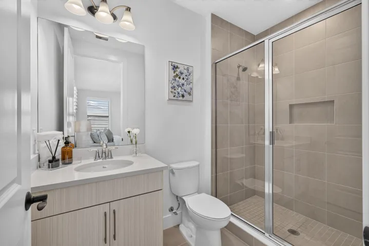 En-Suite Bath