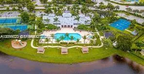 Club House Islands at Doral