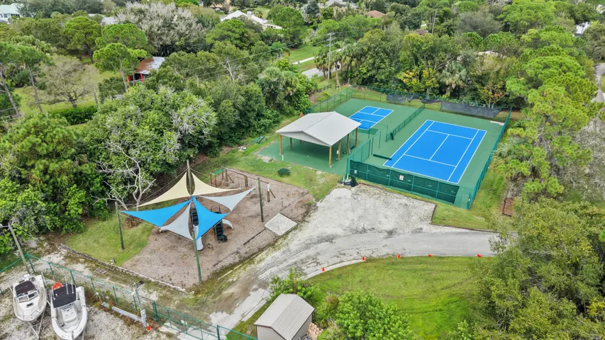 60_palm city + landing creek - court and