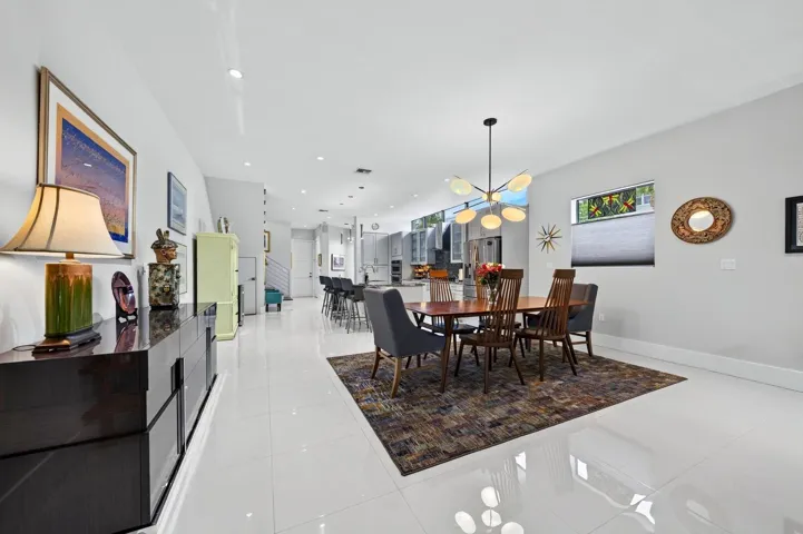 017-033-Dining Room-1500x999