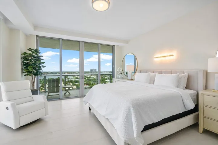 020-3100NorthOceanDrive-1505P-RivieraBea