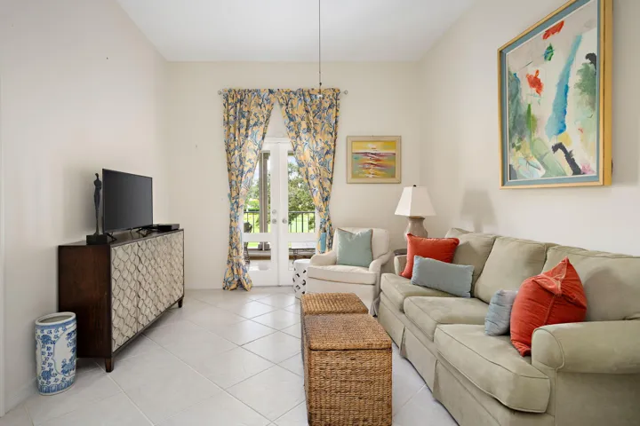 18-web-or-mls-5040 Harmony Circle 203--1