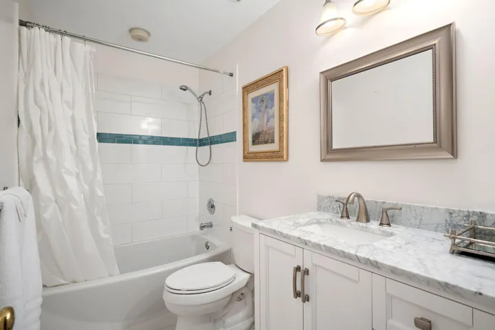 25-web-or-mls-5040 Harmony Circle 203--2