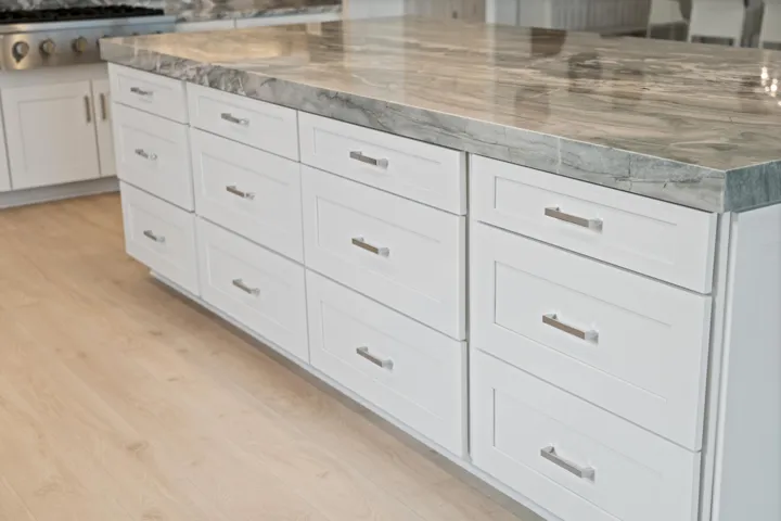 2.5 Inch Mitered Quartzite Island