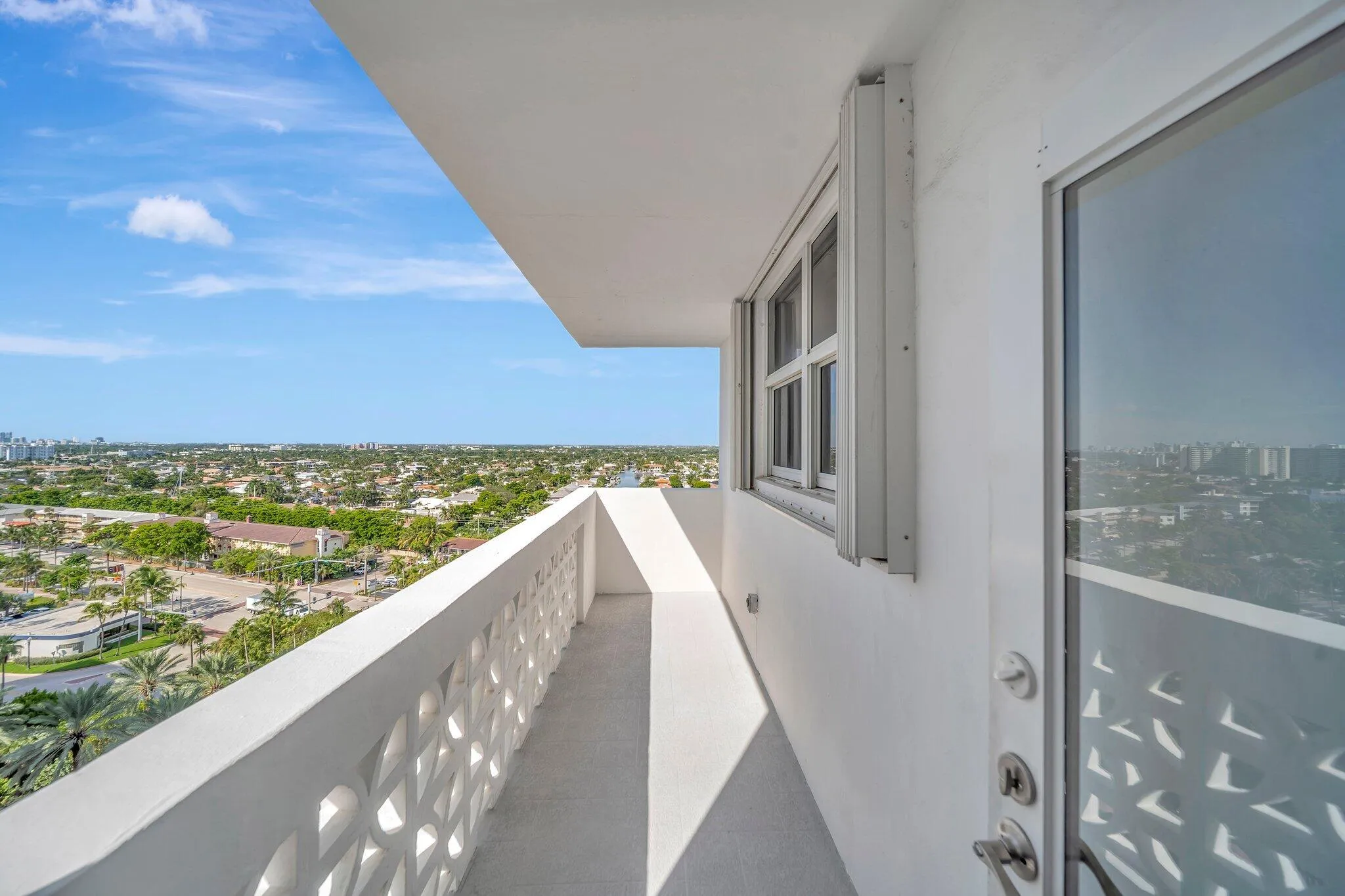 Balcony 6