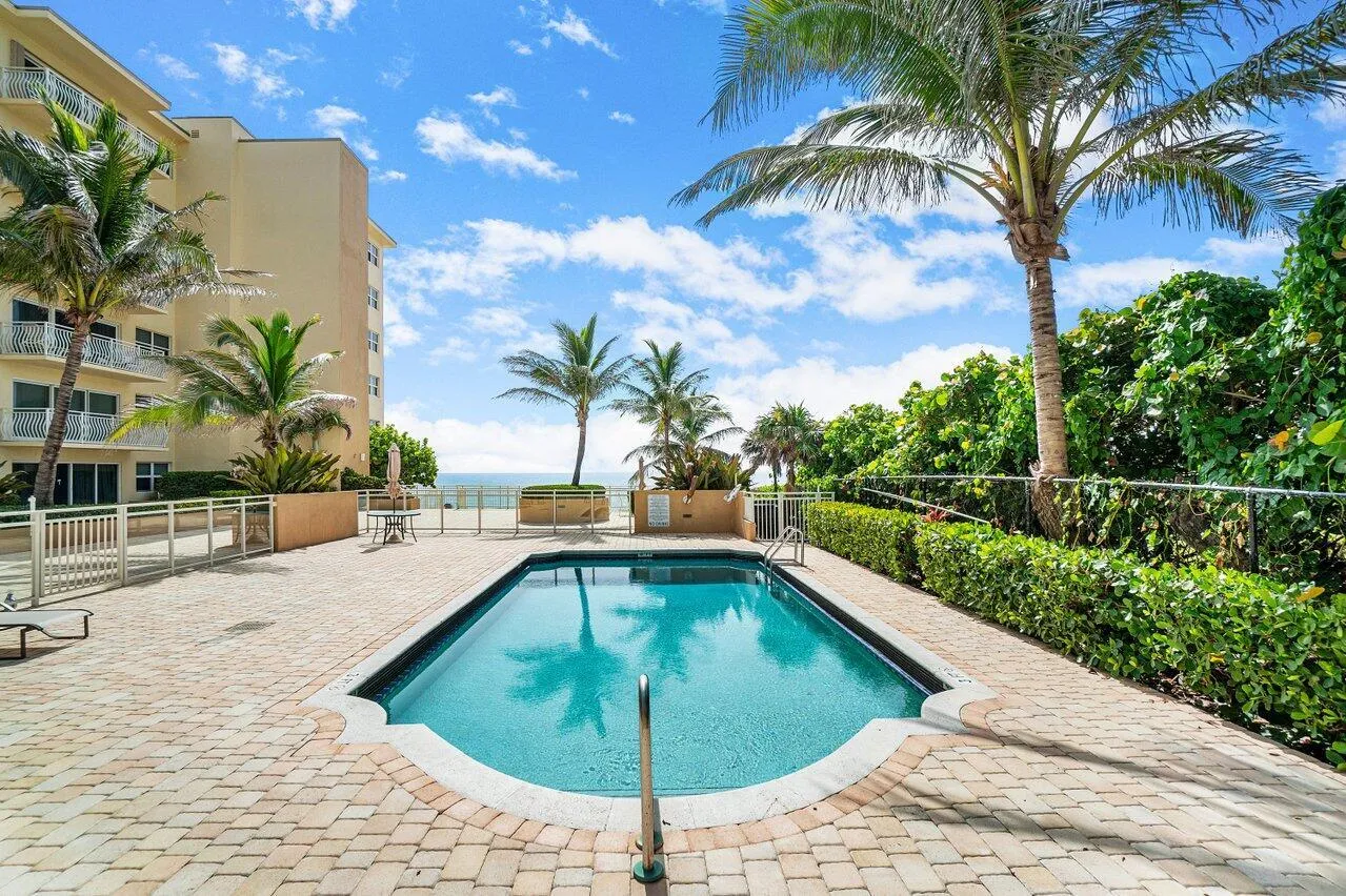 031-310SouthOceanBoulevard-BocaRaton-FL-
