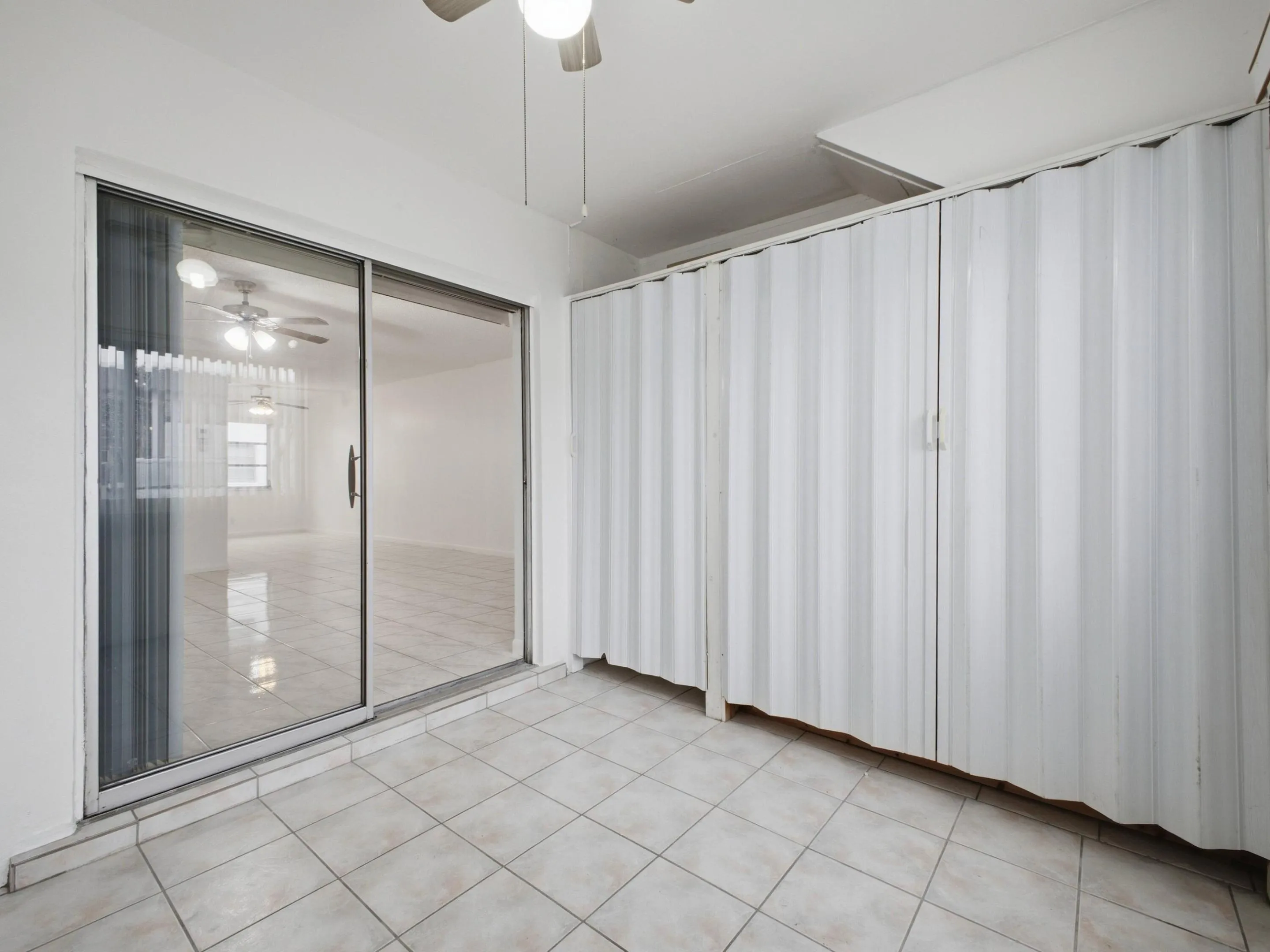 144 Stratford K - Enclosed Porch Storage