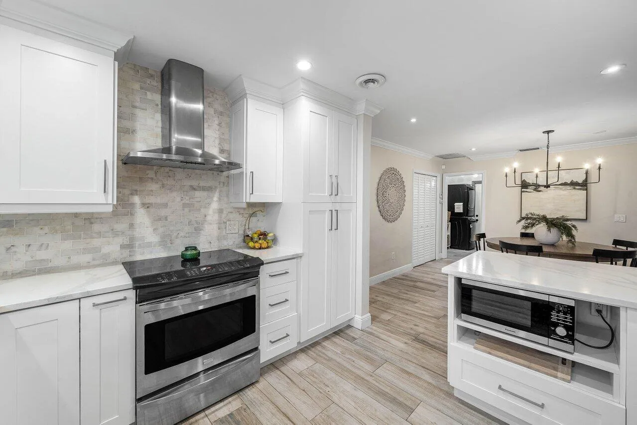Stainless steel range + hood