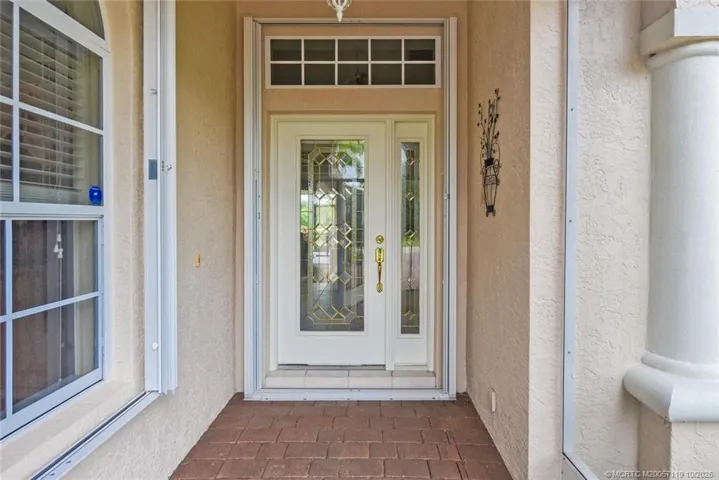 Screened Entry
