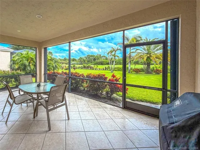 Screened Patio