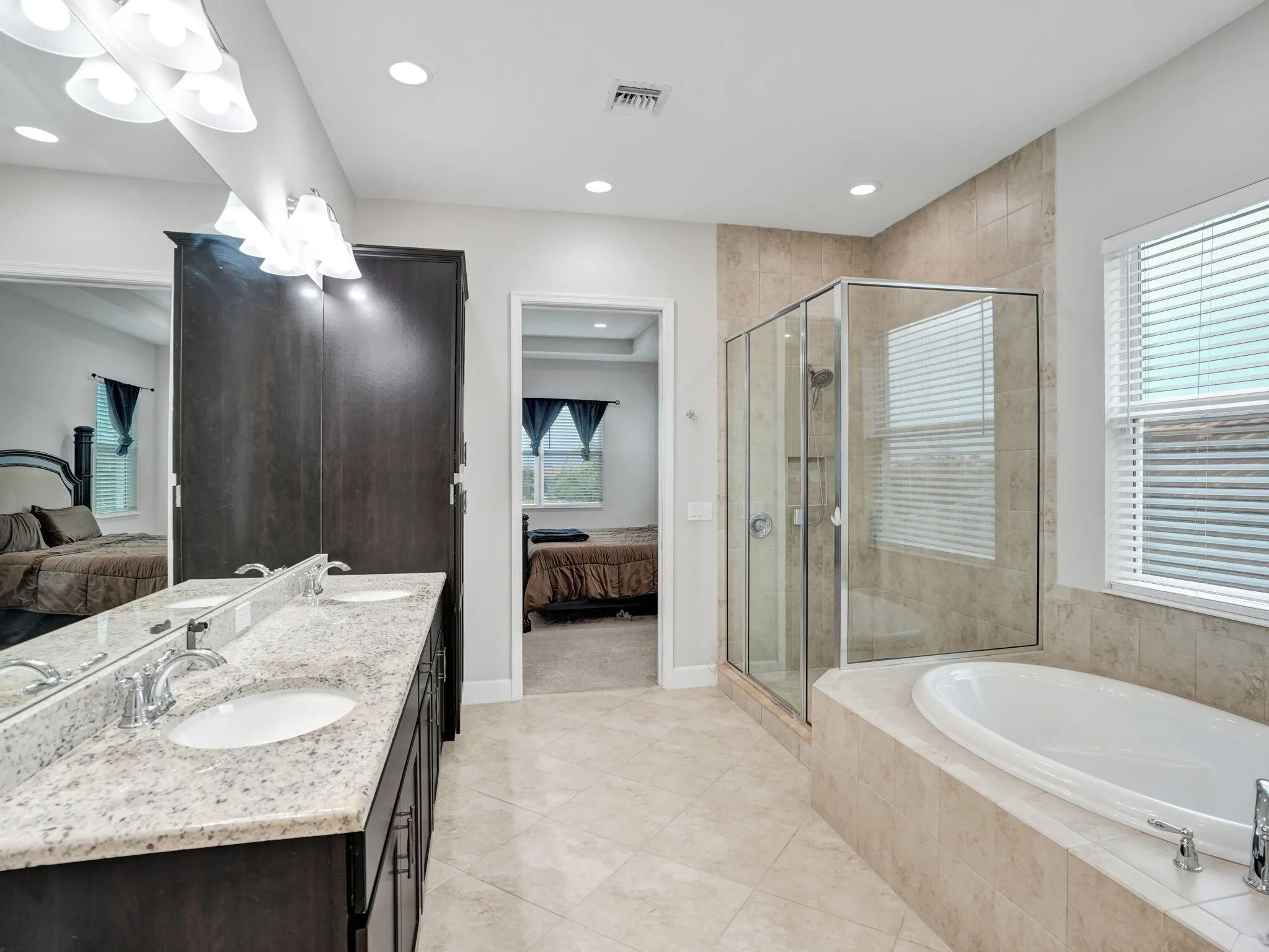 Main bathroom
