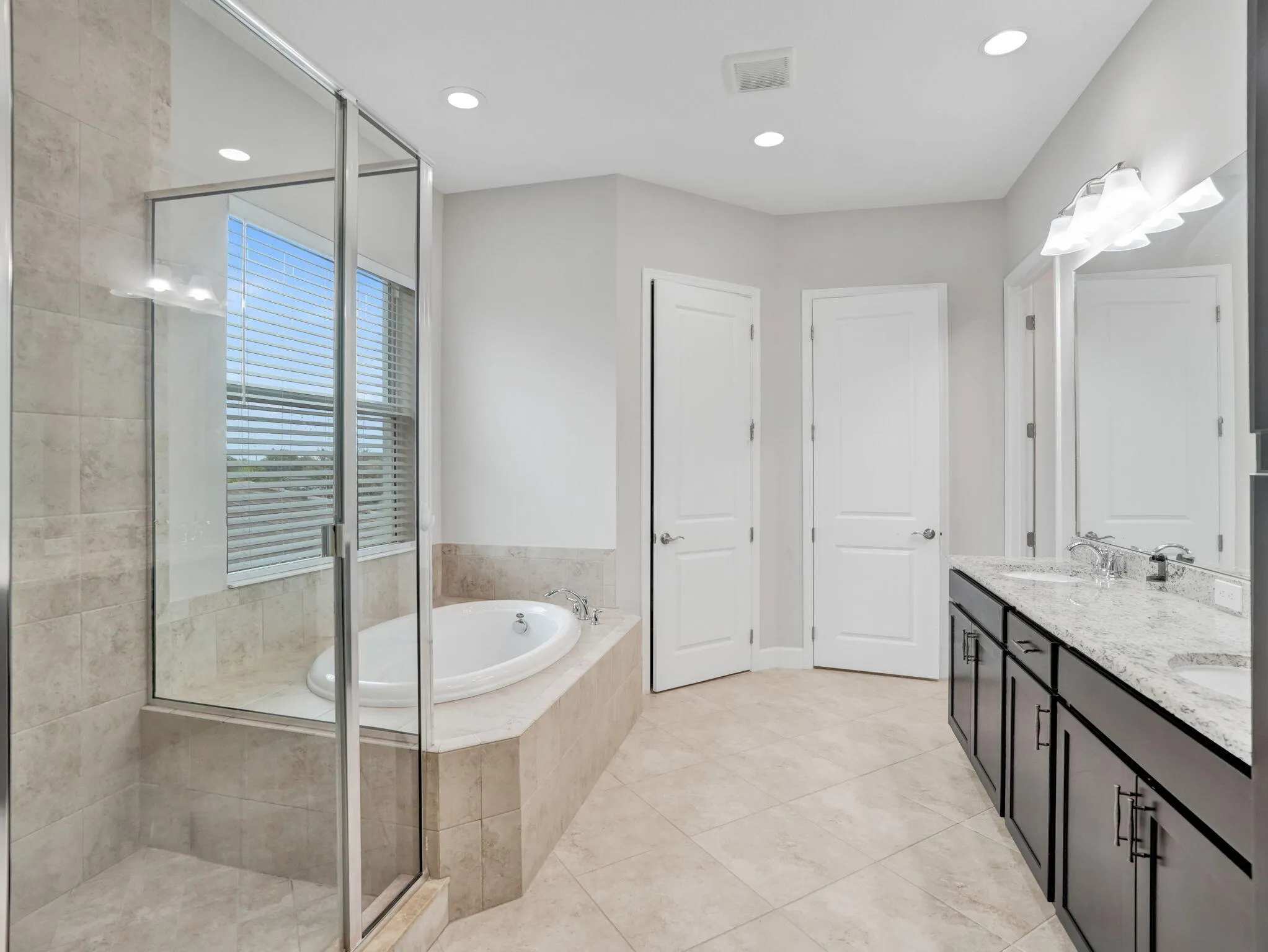 Main bathroom
