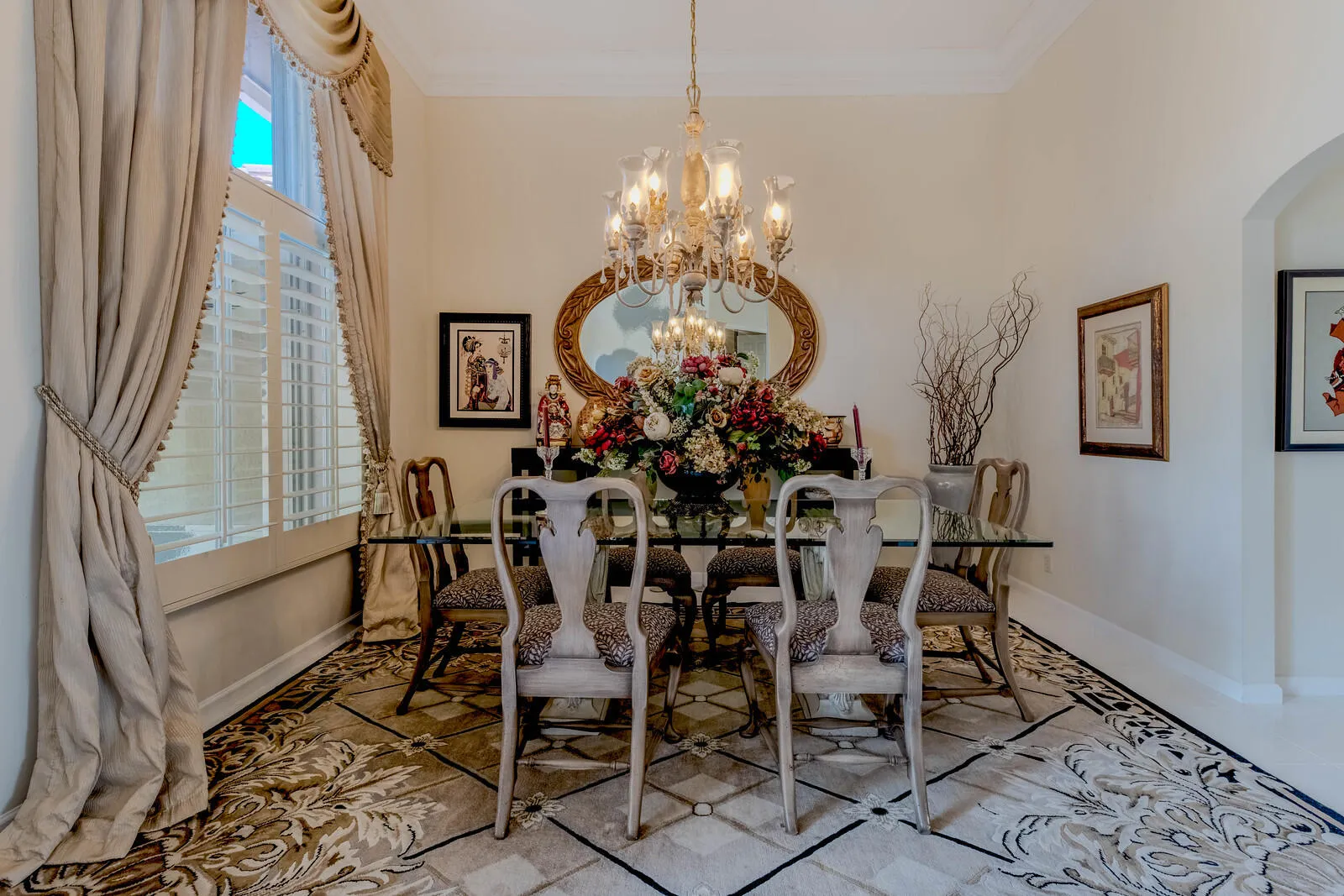 dining
