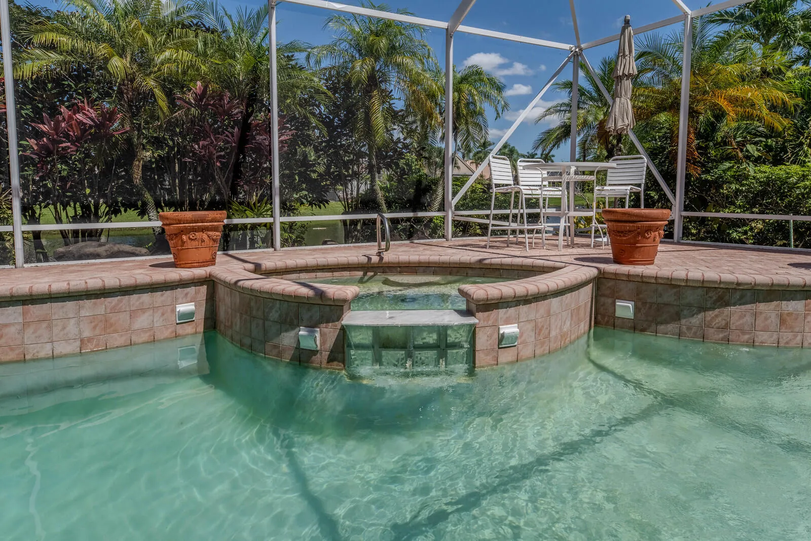 pool area2