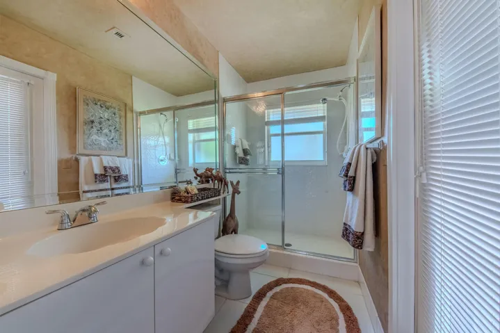 caban bathroom