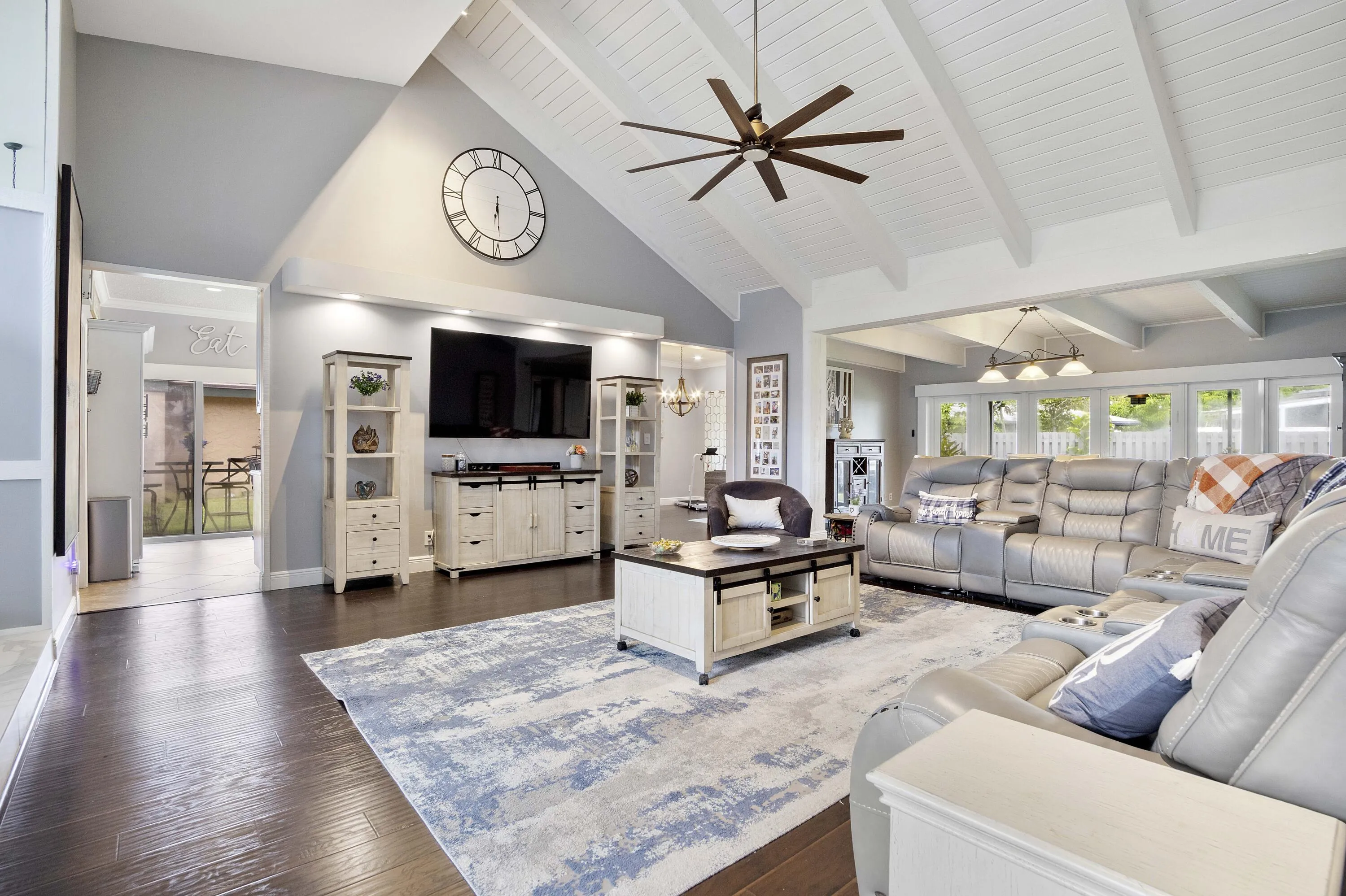 8059 Buttonwood Cir_010