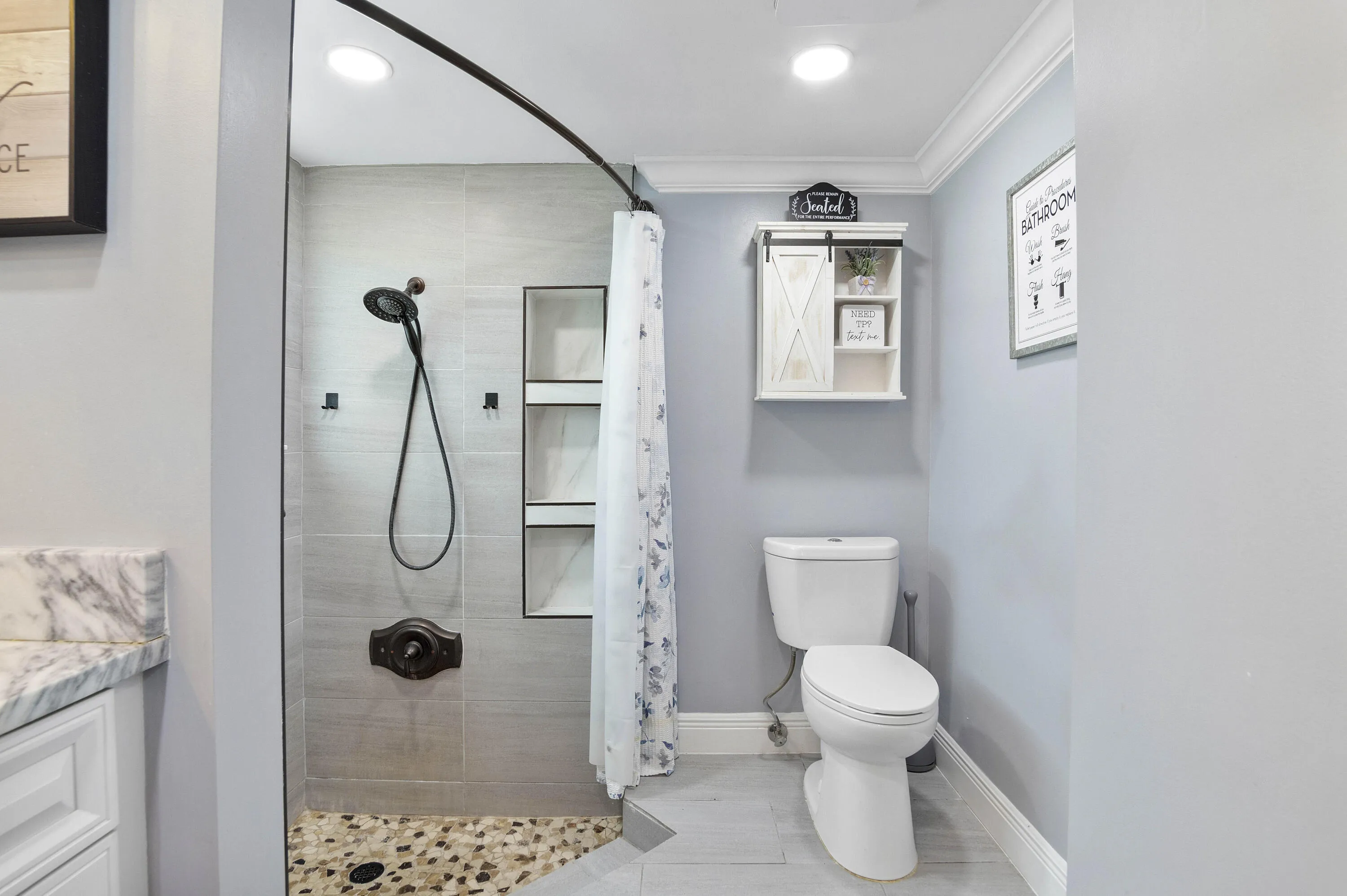 8059 Buttonwood Cir_040