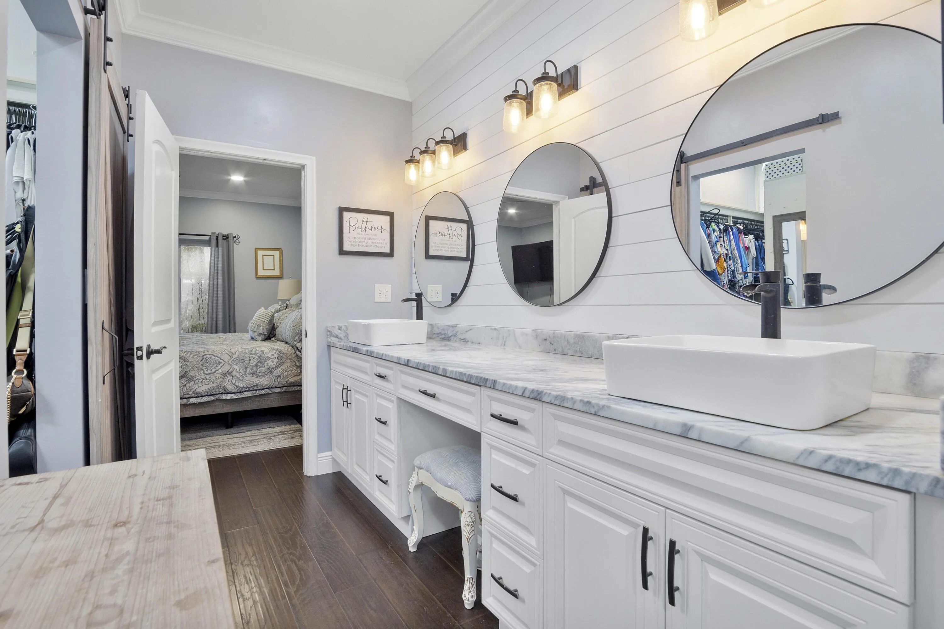 8059 Buttonwood Cir_039