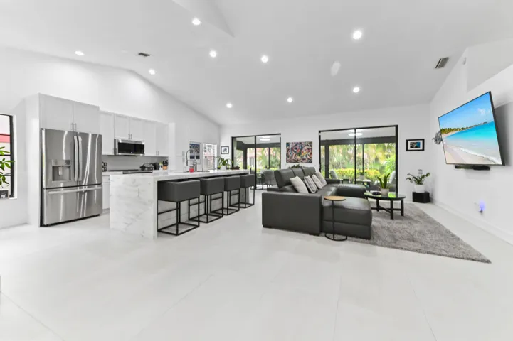 05 living room 02