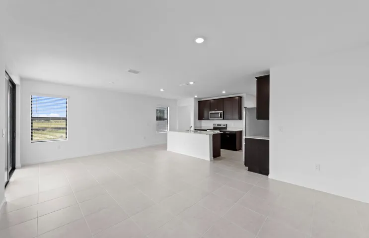 SWFL_CX_CAL_05000_Daniel_Kitchen 3