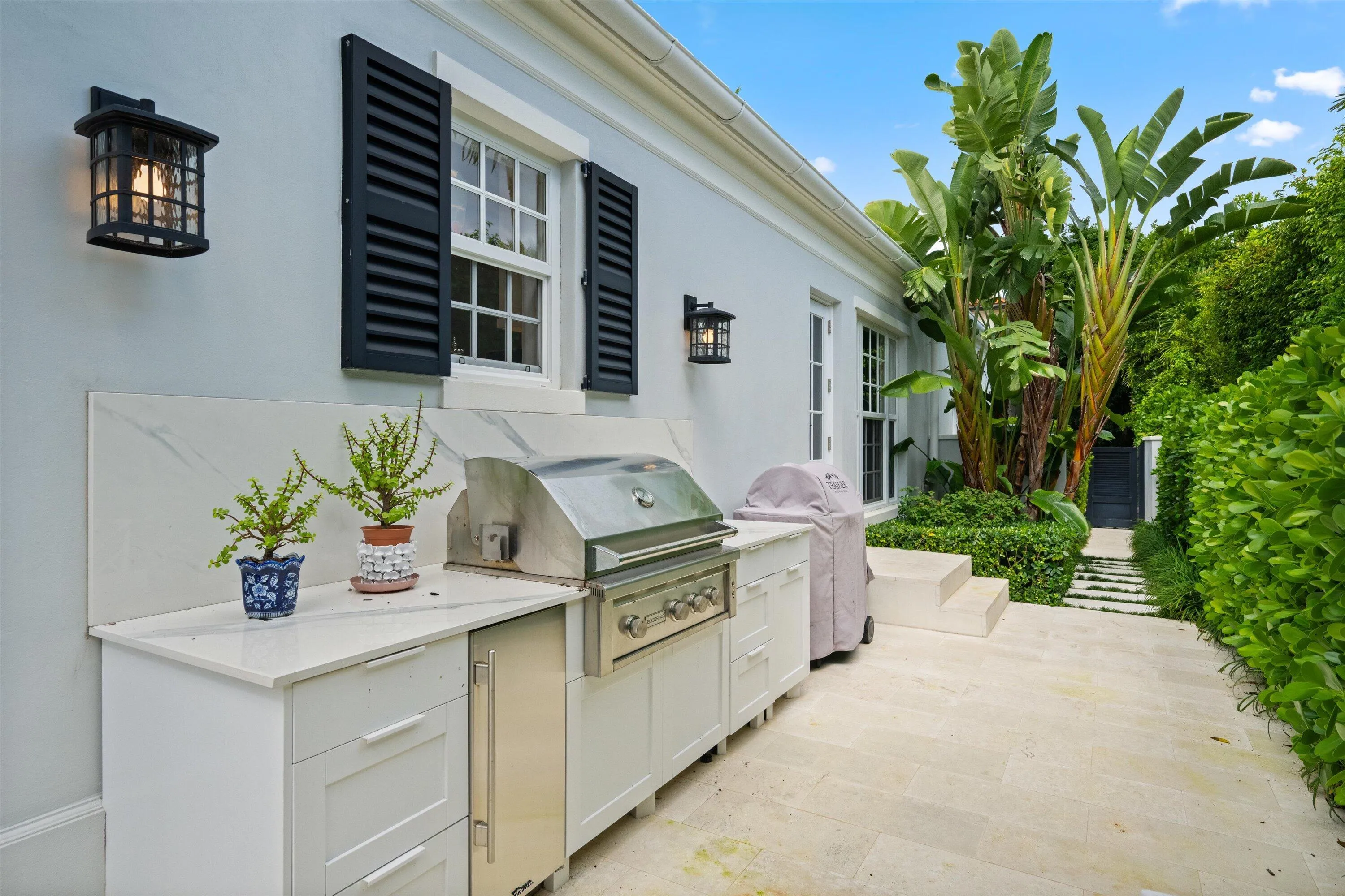Summer Kitchen