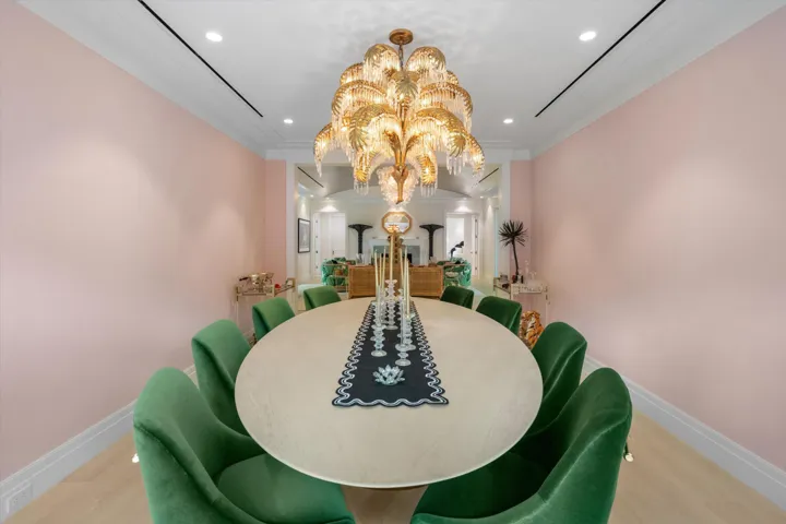 Dining​​‌​​​​‌​​‌‌​‌‌​​​‌‌​‌​‌​‌​​​‌​​ Room