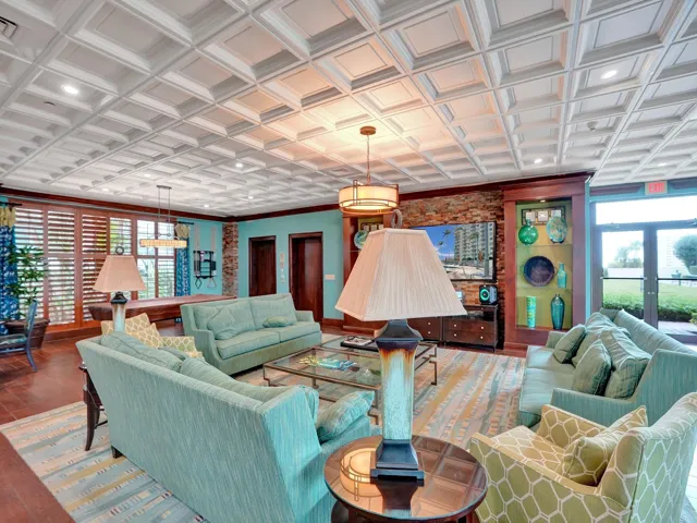 Club Room