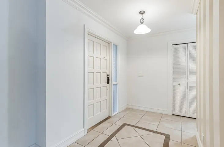 good foyer