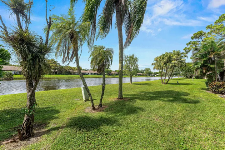 025-83WoodRoseCourt-RoyalPalmBeach-FL-33